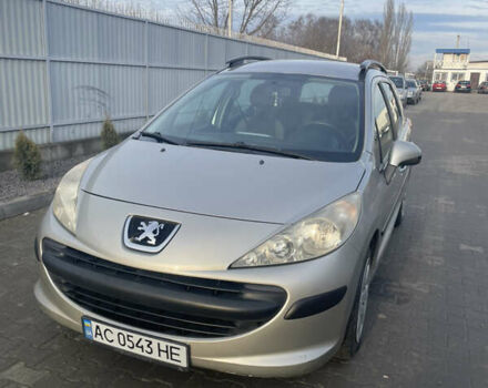 Белый Пежо 207, объемом двигателя 1.6 л и пробегом 284 тыс. км за 4550 $, фото 1 на Automoto.ua