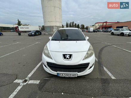 Белый Пежо 207, объемом двигателя 1.36 л и пробегом 192 тыс. км за 5200 $, фото 1 на Automoto.ua