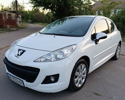 Білий Пежо 207, об'ємом двигуна 1.4 л та пробігом 211 тис. км за 5700 $, фото 1 на Automoto.ua