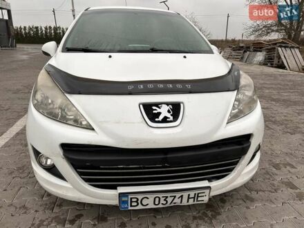 Пежо 207 2011 в Радехове на Automoto.ua Белый Пежо 207, объемом двигателя 1.36 л и пробегом 198 тыс. км за 4000 $, фото 1 на Automoto.ua
