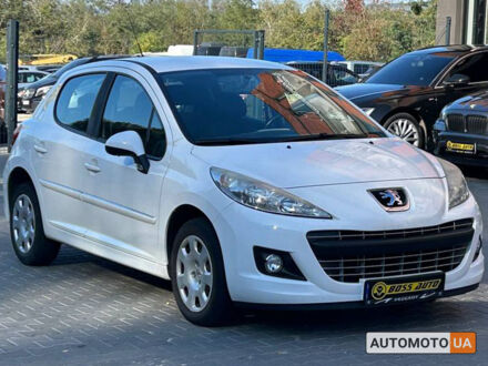 Пежо 207 2012 в Черновцах на Automoto.ua Белый Пежо 207, объемом двигателя 1.4 л и пробегом 181 тыс. км за 6000 $, фото 1 на Automoto.ua