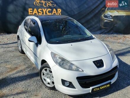 Пежо 207 2012 у Дніпро (Дніпропетровську) на Automoto.ua Білий Пежо 207, об'ємом двигуна 1.36 л та пробігом 303 тис. км за 4800 $, фото 1 на Automoto.ua