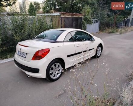 Бежевий Пежо 207, об'ємом двигуна 1.6 л та пробігом 210 тис. км за 3900 $, фото 7 на Automoto.ua