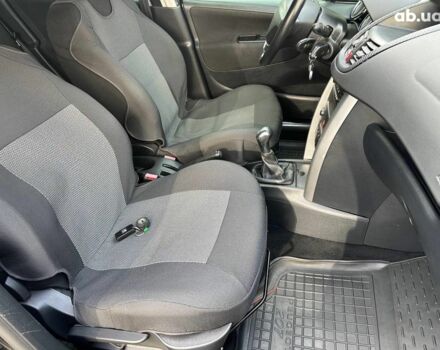 Чорний Пежо 207, об'ємом двигуна 1.4 л та пробігом 143 тис. км за 3490 $, фото 16 на Automoto.ua