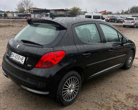 Пежо 207 2007 в Умани на Automoto.ua Черный Пежо 207, объемом двигателя 1.36 л и пробегом 222 тыс. км за 4499 $, фото 3 на Automoto.ua
