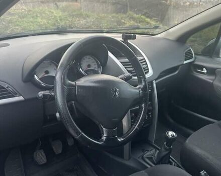Черный Пежо 207, объемом двигателя 1.6 л и пробегом 312 тыс. км за 5000 $, фото 7 на Automoto.ua