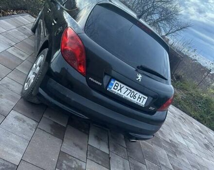 Черный Пежо 207, объемом двигателя 1.6 л и пробегом 312 тыс. км за 5000 $, фото 15 на Automoto.ua