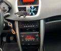 Черный Пежо 207, объемом двигателя 1.6 л и пробегом 260 тыс. км за 5800 $, фото 4 на Automoto.ua