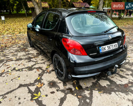 Черный Пежо 207, объемом двигателя 1.4 л и пробегом 206 тыс. км за 4100 $, фото 4 на Automoto.ua