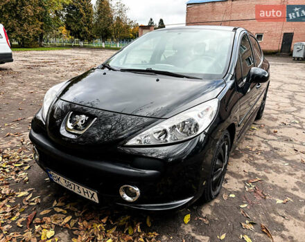 Черный Пежо 207, объемом двигателя 1.4 л и пробегом 206 тыс. км за 4100 $, фото 1 на Automoto.ua