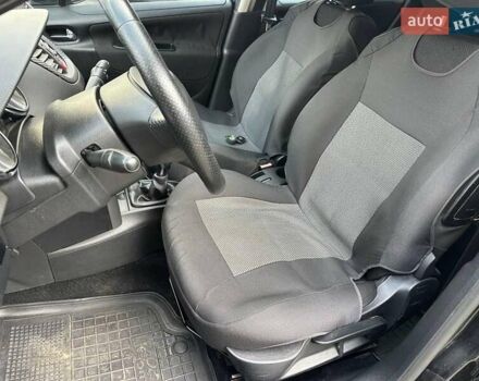 Черный Пежо 207, объемом двигателя 1.4 л и пробегом 111 тыс. км за 3490 $, фото 19 на Automoto.ua