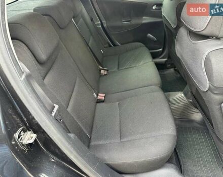 Черный Пежо 207, объемом двигателя 1.4 л и пробегом 111 тыс. км за 3490 $, фото 14 на Automoto.ua