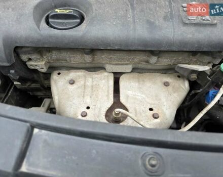 Чорний Пежо 207, об'ємом двигуна 1.4 л та пробігом 144 тис. км за 4000 $, фото 15 на Automoto.ua