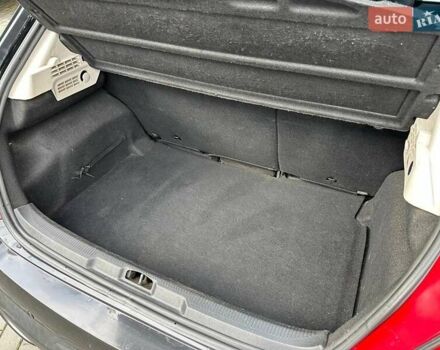 Черный Пежо 207, объемом двигателя 1.4 л и пробегом 111 тыс. км за 3490 $, фото 13 на Automoto.ua