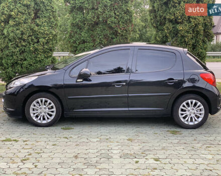 Черный Пежо 207, объемом двигателя 1.6 л и пробегом 210 тыс. км за 4800 $, фото 8 на Automoto.ua