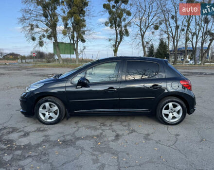 Чорний Пежо 207, об'ємом двигуна 1.4 л та пробігом 275 тис. км за 5500 $, фото 3 на Automoto.ua