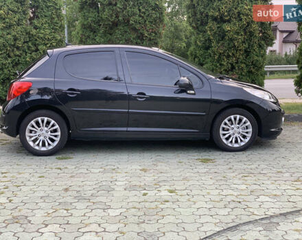 Черный Пежо 207, объемом двигателя 1.6 л и пробегом 210 тыс. км за 4800 $, фото 11 на Automoto.ua