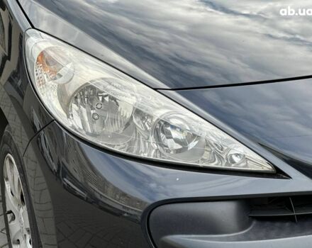 Черный Пежо 207, объемом двигателя 1.6 л и пробегом 263 тыс. км за 5390 $, фото 2 на Automoto.ua