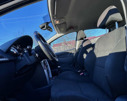 Черный Пежо 207, объемом двигателя 1.6 л и пробегом 260 тыс. км за 4950 $, фото 17 на Automoto.ua