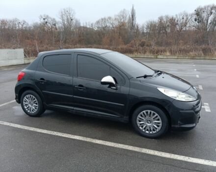 Черный Пежо 207, объемом двигателя 1.4 л и пробегом 199 тыс. км за 4150 $, фото 1 на Automoto.ua