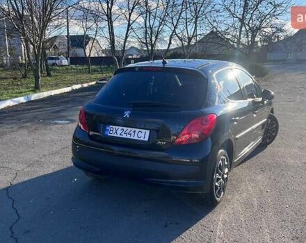 Черный Пежо 207, объемом двигателя 1.36 л и пробегом 145 тыс. км за 4900 $, фото 2 на Automoto.ua