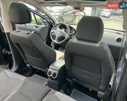 Черный Пежо 207, объемом двигателя 1.6 л и пробегом 135 тыс. км за 5600 $, фото 16 на Automoto.ua