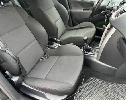 Черный Пежо 207, объемом двигателя 1.6 л и пробегом 263 тыс. км за 5390 $, фото 16 на Automoto.ua