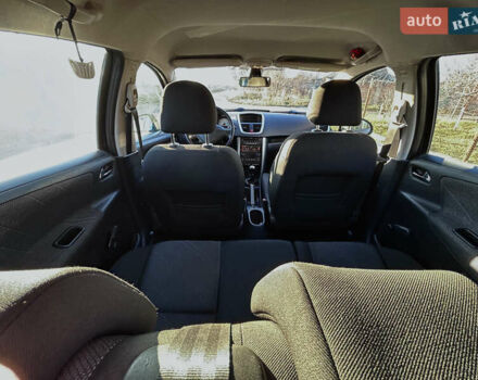 Черный Пежо 207, объемом двигателя 1.6 л и пробегом 260 тыс. км за 4950 $, фото 25 на Automoto.ua