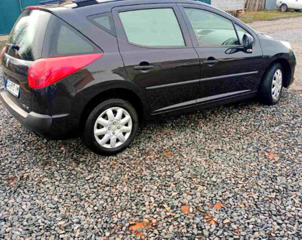 Чорний Пежо 207, об'ємом двигуна 1.4 л та пробігом 215 тис. км за 4800 $, фото 3 на Automoto.ua