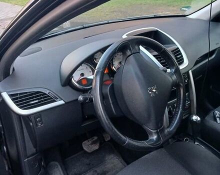 Черный Пежо 207, объемом двигателя 1.6 л и пробегом 220 тыс. км за 5500 $, фото 3 на Automoto.ua