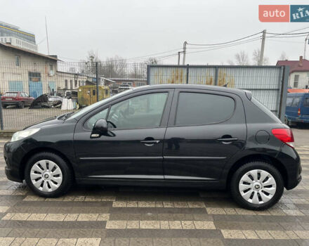 Чорний Пежо 207, об'ємом двигуна 1.36 л та пробігом 174 тис. км за 5000 $, фото 5 на Automoto.ua