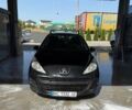Черный Пежо 207, объемом двигателя 1.36 л и пробегом 144 тыс. км за 5700 $, фото 1 на Automoto.ua
