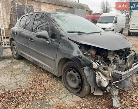Чорний Пежо 207, об'ємом двигуна 1.36 л та пробігом 130 тис. км за 1699 $, фото 9 на Automoto.ua