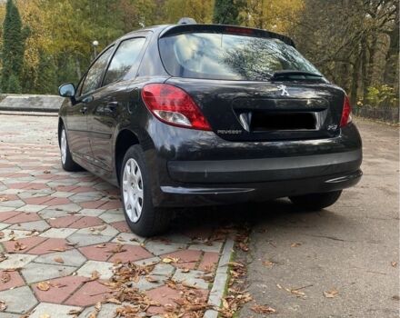 Пежо 207 2010 в Нежине на Automoto.ua Черный Пежо 207, объемом двигателя 1.6 л и пробегом 198 тыс. км за 4300 $, фото 5 на Automoto.ua