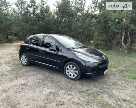 Чорний Пежо 207, об'ємом двигуна 1.36 л та пробігом 79 тис. км за 5200 $, фото 8 на Automoto.ua