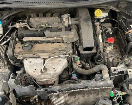 Чорний Пежо 207, об'ємом двигуна 1.36 л та пробігом 130 тис. км за 1699 $, фото 10 на Automoto.ua