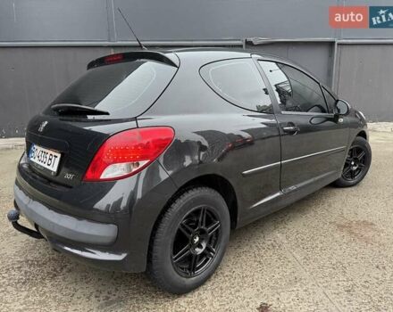 Черный Пежо 207, объемом двигателя 1.56 л и пробегом 280 тыс. км за 3950 $, фото 7 на Automoto.ua