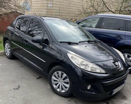 Чорний Пежо 207, об'ємом двигуна 1.36 л та пробігом 192 тис. км за 5500 $, фото 3 на Automoto.ua