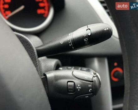 Черный Пежо 207, объемом двигателя 1.56 л и пробегом 280 тыс. км за 3950 $, фото 21 на Automoto.ua