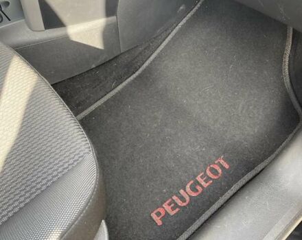 Чорний Пежо 207, об'ємом двигуна 1.36 л та пробігом 192 тис. км за 5500 $, фото 25 на Automoto.ua