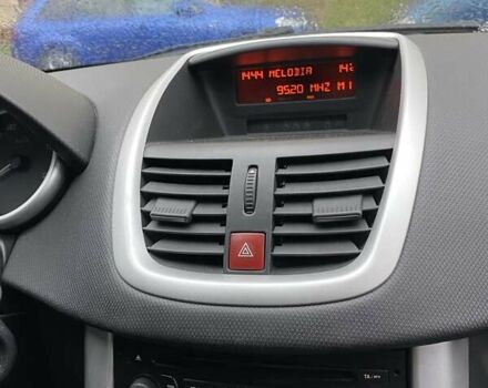 Чорний Пежо 207, об'ємом двигуна 1.36 л та пробігом 192 тис. км за 5500 $, фото 30 на Automoto.ua