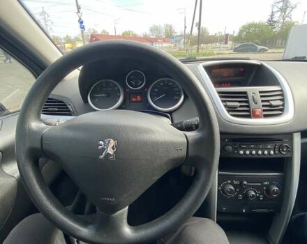 Чорний Пежо 207, об'ємом двигуна 1.36 л та пробігом 192 тис. км за 5500 $, фото 34 на Automoto.ua