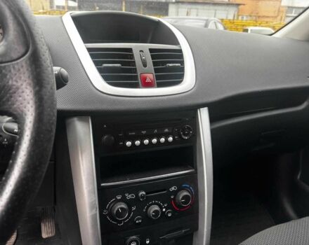 Чорний Пежо 207, об'ємом двигуна 1.4 л та пробігом 180 тис. км за 4990 $, фото 20 на Automoto.ua