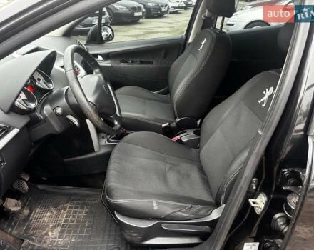 Черный Пежо 207, объемом двигателя 1.4 л и пробегом 180 тыс. км за 4990 $, фото 13 на Automoto.ua