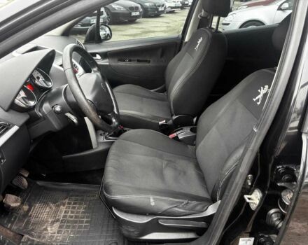 Чорний Пежо 207, об'ємом двигуна 1.4 л та пробігом 180 тис. км за 4990 $, фото 13 на Automoto.ua