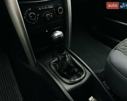 Черный Пежо 207, объемом двигателя 1.4 л и пробегом 225 тыс. км за 6500 $, фото 19 на Automoto.ua