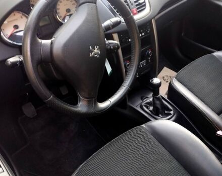 Черный Пежо 207, объемом двигателя 1.4 л и пробегом 225 тыс. км за 5500 $, фото 2 на Automoto.ua