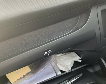 Черный Пежо 207, объемом двигателя 1.6 л и пробегом 200 тыс. км за 5500 $, фото 49 на Automoto.ua