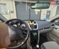 Чорний Пежо 207, об'ємом двигуна 1.6 л та пробігом 331 тис. км за 4500 $, фото 1 на Automoto.ua