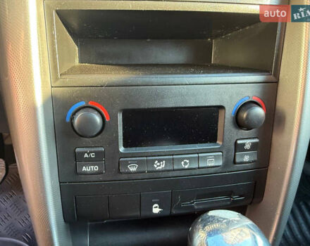 Черный Пежо 207, объемом двигателя 1.6 л и пробегом 198 тыс. км за 5450 $, фото 42 на Automoto.ua